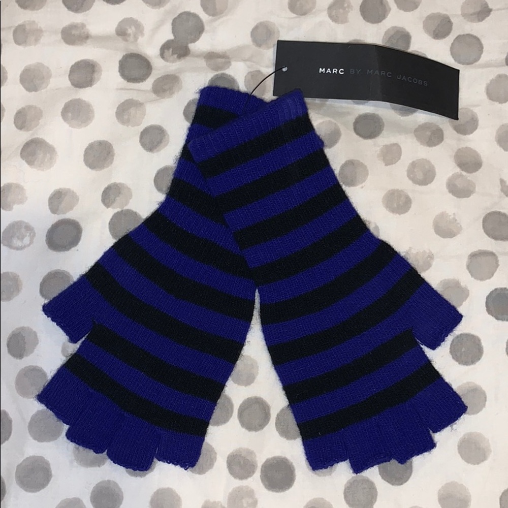 Marc Jacobs fingerless gloves